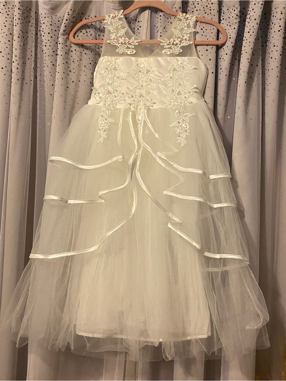 UNBRANDED NWT WHITE FORMAL GIRL’S DRESS